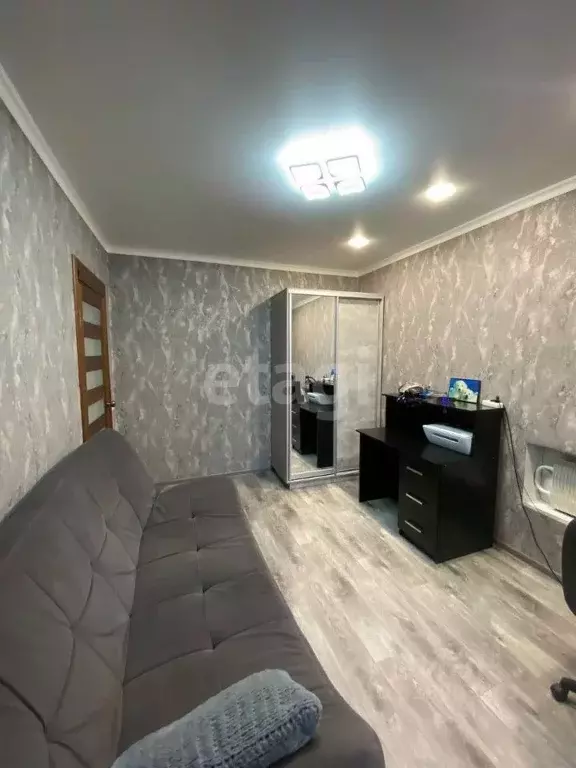 3-к кв. Белгородская область, Губкин ул. Агошкова, 2 (72.1 м) - Фото 2