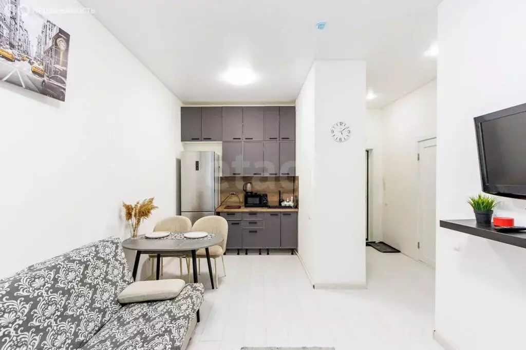 1-комнатная квартира: Тюмень, улица Первооткрывателей, 14 (38 м) - Фото 2