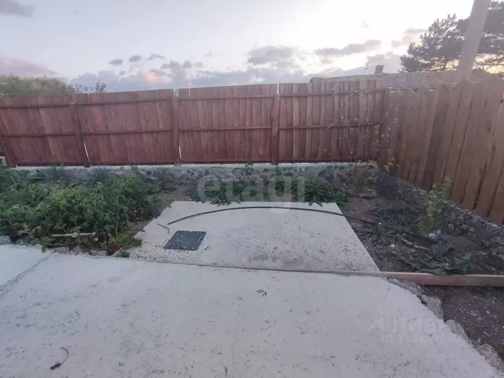 Дом в Крым, Симферопольский район, Перовское с/пос, с. Клиновка ул. ... - Фото 1