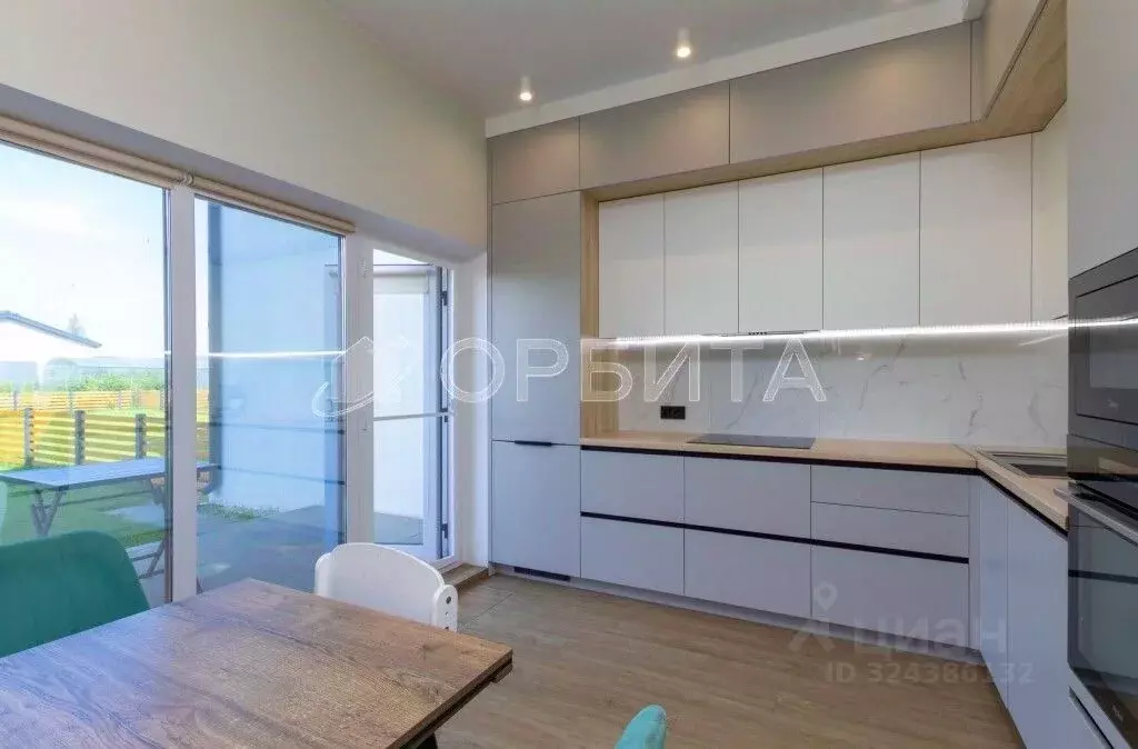 Таунхаус в Тюменская область, Тюменский муниципальный округ, с. ... - Фото 2