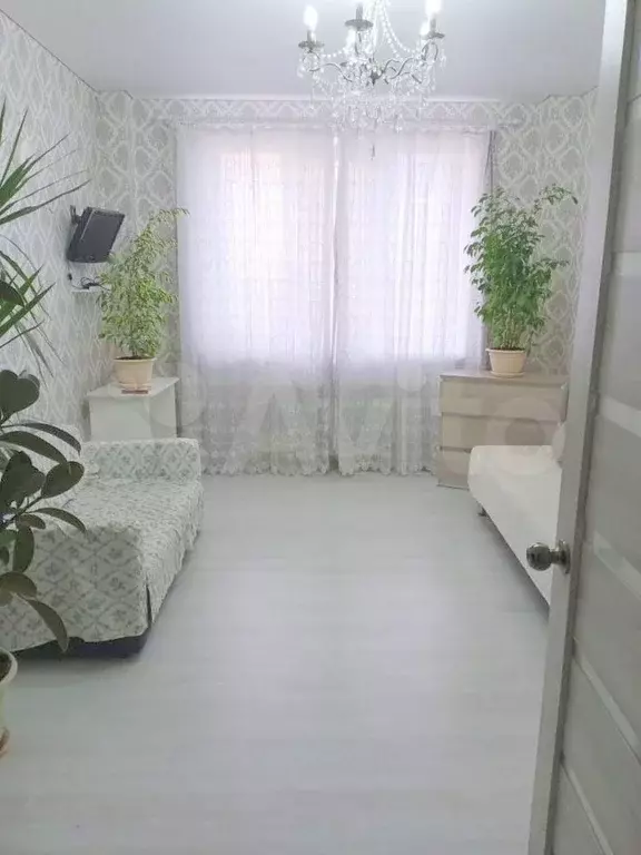 2-к. квартира, 53 м, 1/5 эт. - Фото 0