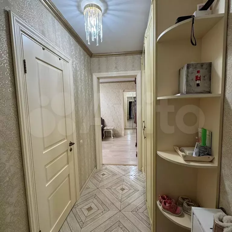 3-к. квартира, 75 м, 1/5 эт. - Фото 0