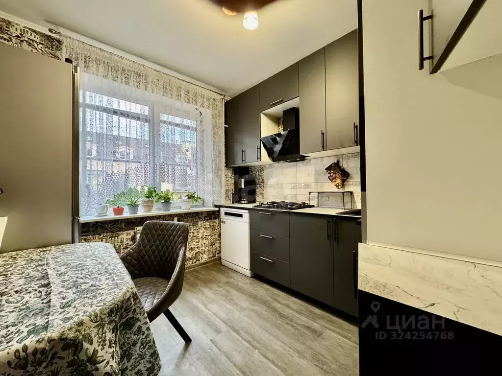 2-к кв. Калининградская область, Калининград Колхозная ул., 10 (53.2 ... - Фото 2