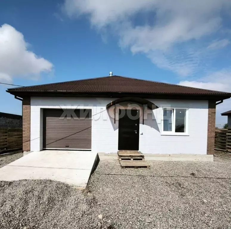 Дом в Хакасия, Абакан ул. Сергея Ашлапова (127 м) - Фото 1