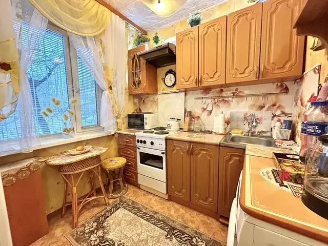 2-к. квартира, 50 м, 1/5 эт. - Фото 0