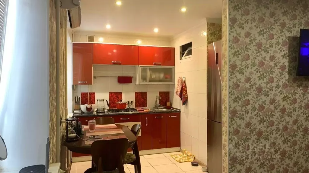 2-к кв. Крым, Бахчисарай ул. Гагарина, 3 (45.0 м) - Фото 0