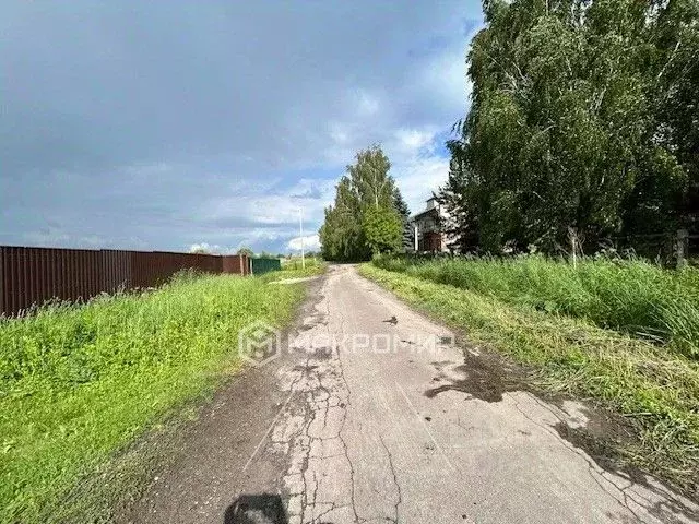 Дом в Брянская область, Жуковский муниципальный округ, с. Овстуг ул. ... - Фото 2