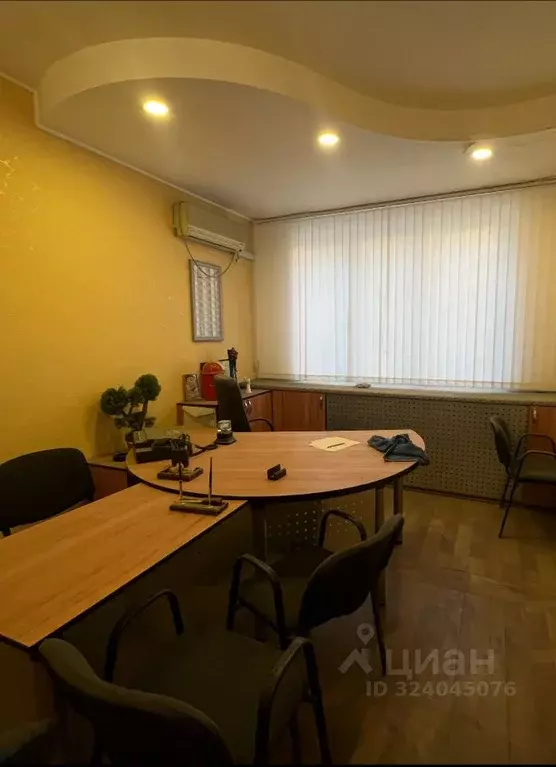 Помещение свободного назначения в Крым, Евпатория ул. Крупской, 50 (49 ... - Фото 1