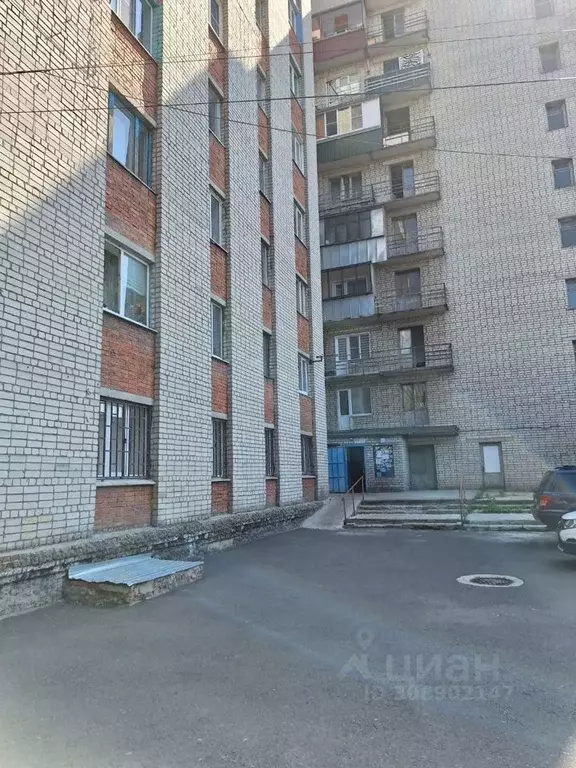 4-к кв. Курская область, Курск ул. Красный Октябрь, 10 (11.0 м) - Фото 0