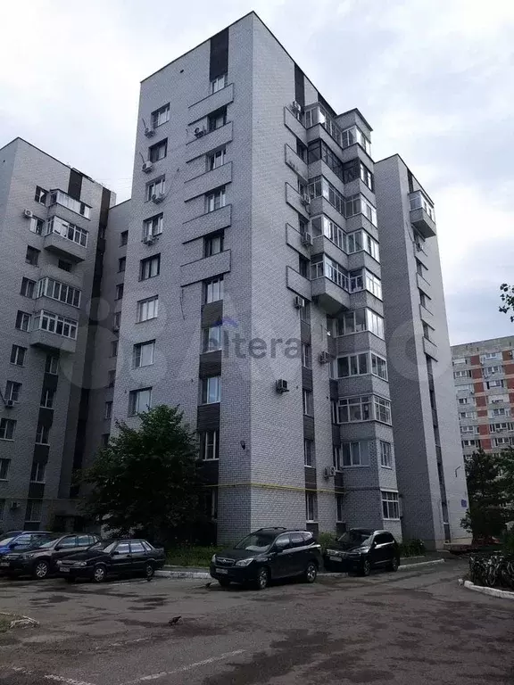 Доля в 4-к. квартире, 117 м, 7/10 эт. - Фото 1