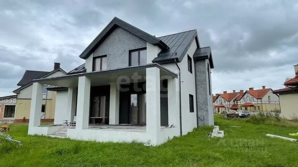 Дом в Калининградская область, Гурьевский муниципальный округ, пос. ... - Фото 0