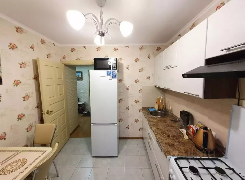 1-к кв. Татарстан, Казань ул. Аделя Кутуя, 54 (33.0 м) - Фото 2