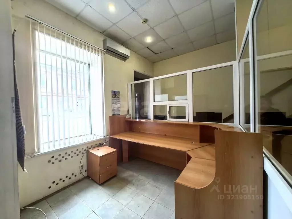 Помещение свободного назначения в Саратовская область, Саратов ул. ... - Фото 2