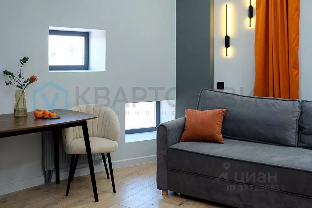 2-к кв. Омская область, Омск ул. Маршала Жукова, 156 (60.0 м) - Фото 1