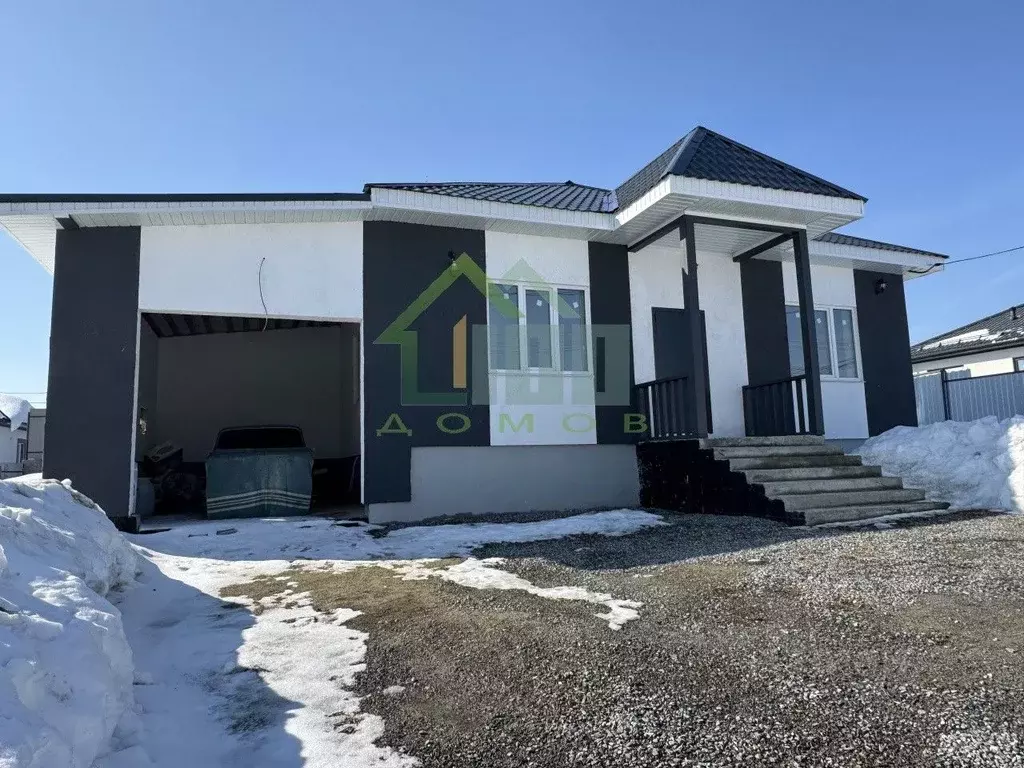 Дом в Свердловская область, Сысертский муниципальный округ, с. ... - Фото 1