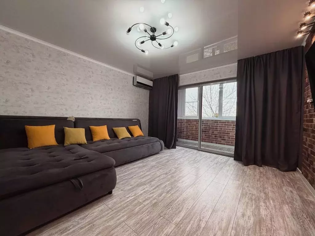 3-к кв. Краснодарский край, Курганинский район, пос. Октябрьский ул. ... - Фото 2