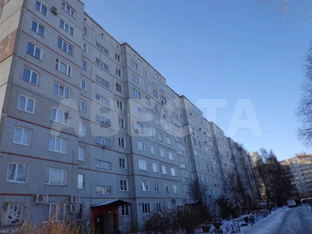 3-к кв. Омская область, Омск ул. 70 лет Октября, 10 (62.5 м) - Фото 1