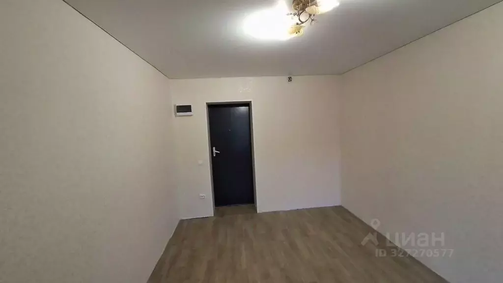 Комната Белгородская область, Старый Оскол пер. Урицкого, 5 (12.0 м) - Фото 1