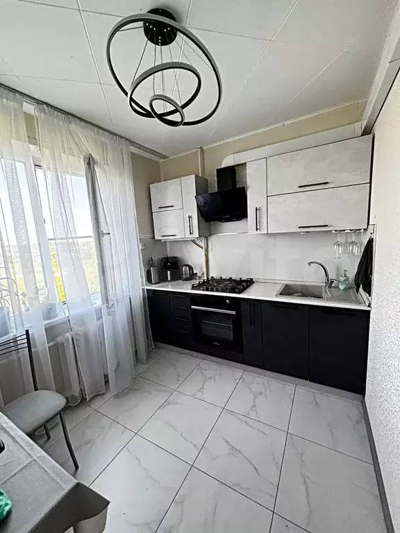 2-к. квартира, 50 м, 4/9 эт. - Фото 1