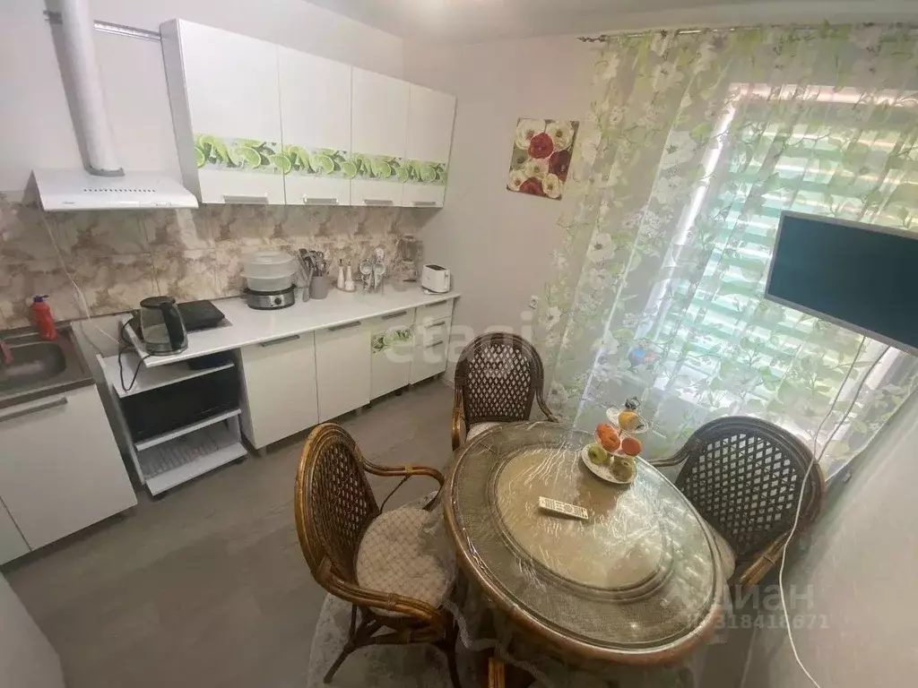 2-к кв. Воронежская область, Нововоронеж ул. Космонавтов, 24 (72.0 м) - Фото 1