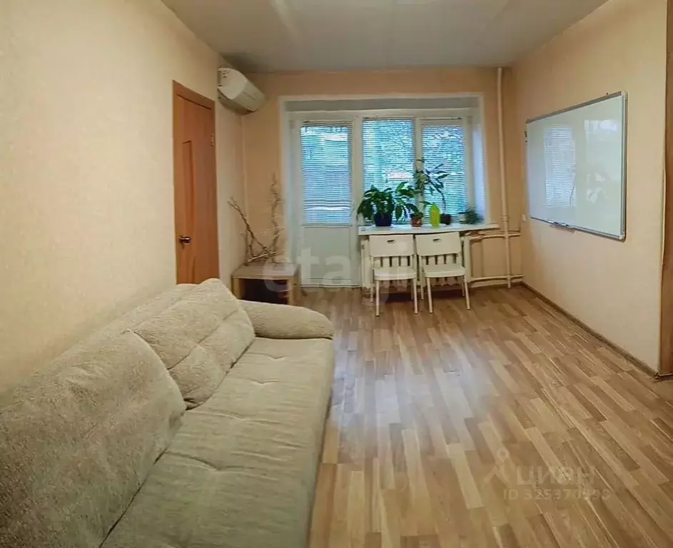 3-к кв. Брянская область, Брянск ул. Дуки, 4 (43.0 м) - Фото 1