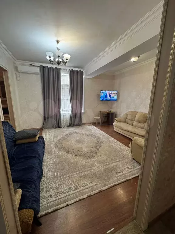3-к. квартира, 90 м, 2/7 эт. - Фото 0