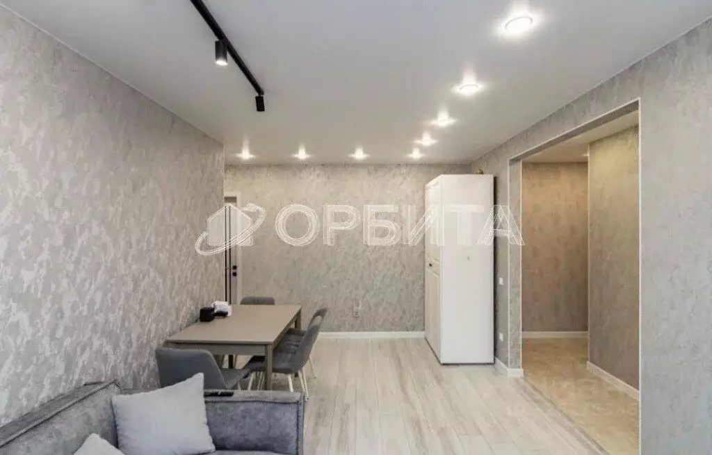 3-к кв. Тюменская область, Тюмень Севастопольская ул., 15 (59.0 м) - Фото 1