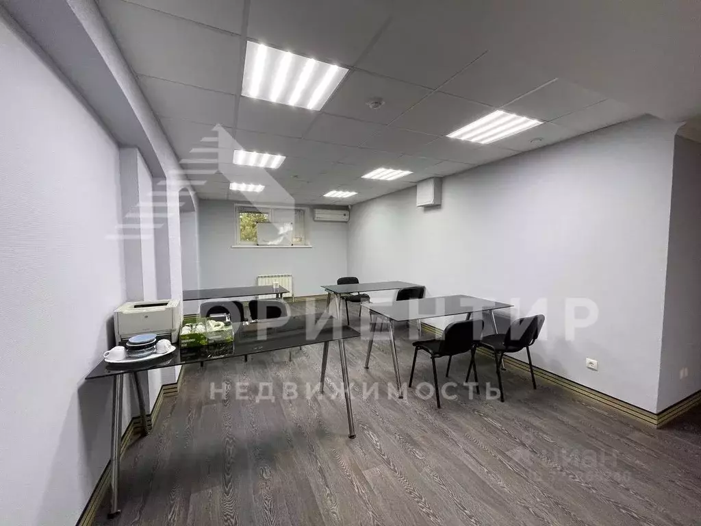 Офис в Свердловская область, Екатеринбург ул. Барвинка, 14 (35 м) - Фото 1