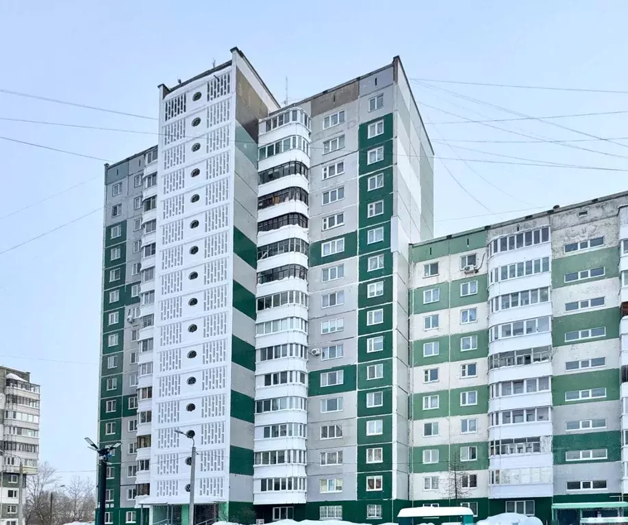 3-к кв. Пермский край, Пермь просп. Декабристов, 31 (72.5 м) - Фото 1