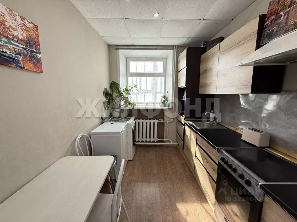 2-к кв. Новосибирская область, Коченево рп ул. Коммунистическая, 10 ... - Фото 0