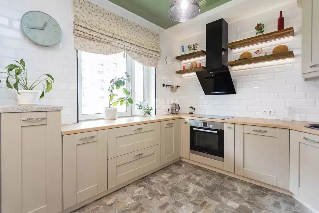 3-к кв. Карелия, Петрозаводск ул. Попова, 15 (72.3 м) - Фото 1