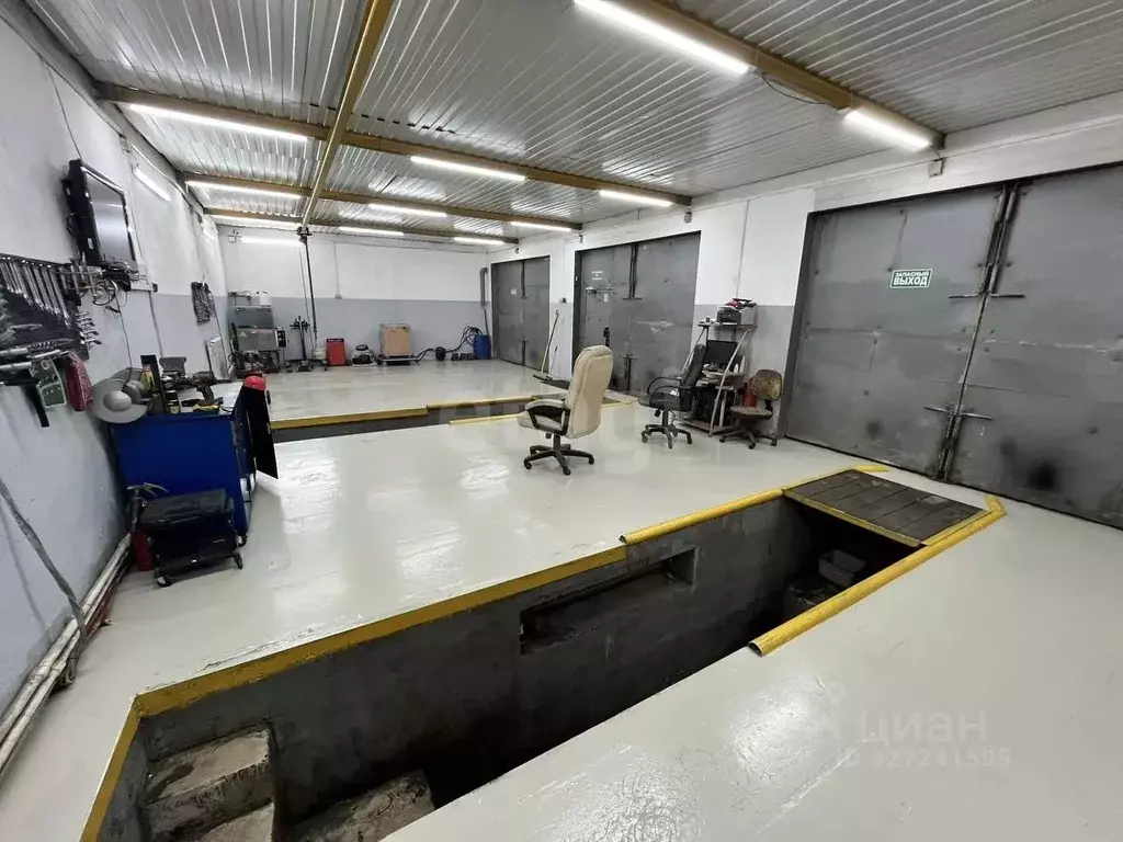 Гараж в Ямало-Ненецкий АО, Новый Уренгой Промышленная ул., 1А/1 (103 ... - Фото 1