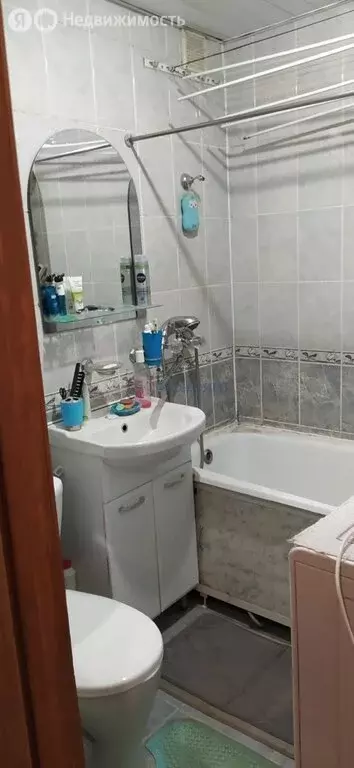 2-комнатная квартира: Нижний Новгород, Окский съезд, 1 (42 м) - Фото 0
