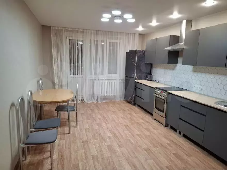 2-к. квартира, 64 м, 6/14 эт. - Фото 0