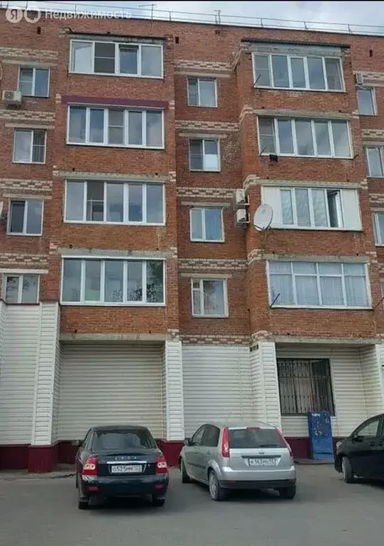 2-комнатная квартира: Апшеронск, улица Комарова, 105 (50.5 м) - Фото 2