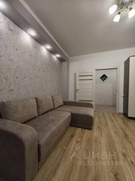 2-к кв. Крым, Ялта ул. Садовая, 25 (50.0 м) - Фото 1