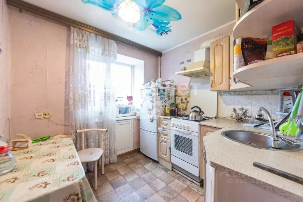 3-к кв. Хабаровский край, Хабаровск Амурский бул., 3 (55.3 м) - Фото 0