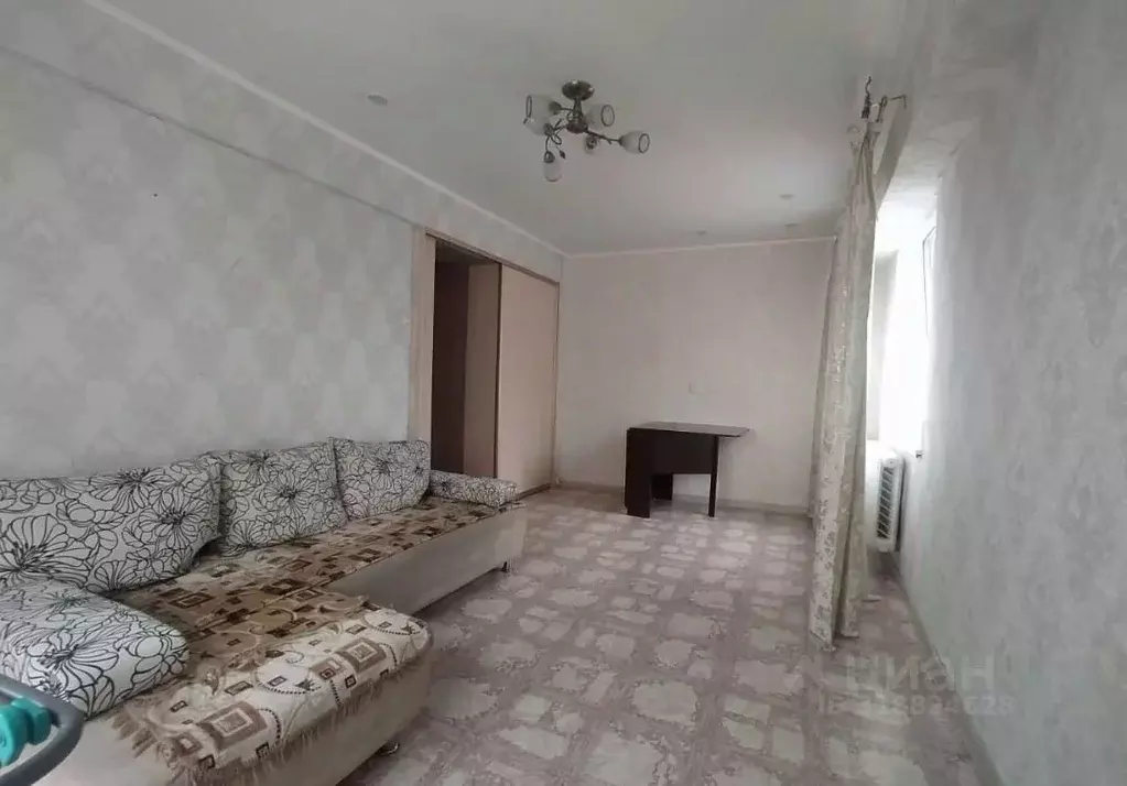 2-к кв. Омская область, Омск Заозерная ул., 5А (45.0 м) - Фото 1