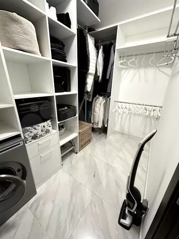 2-к. квартира, 60 м, 12/13 эт. - Фото 0