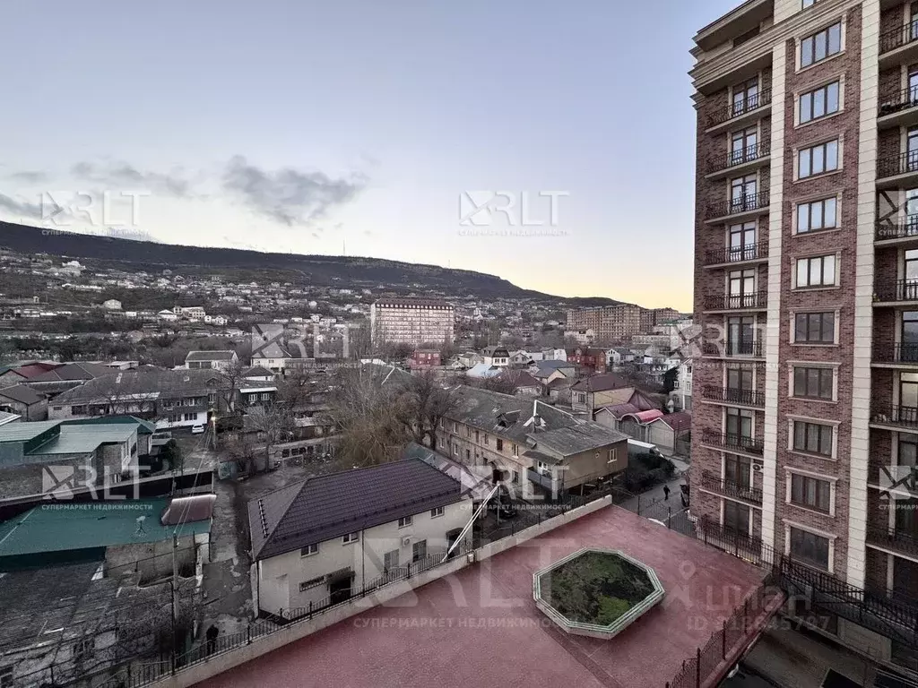 2-к кв. Дагестан, Махачкала ул. Азиза Алиева, 18 (52.0 м) - Фото 0