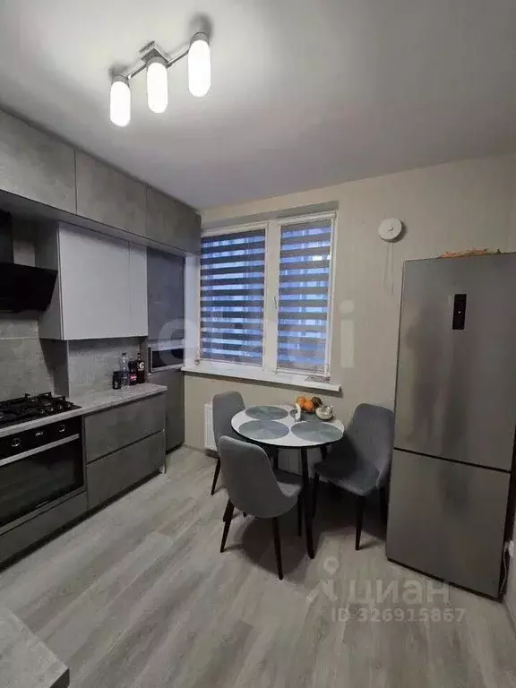 3-к кв. Белгородская область, Белгород ул. Беловская, 12к2 (71.1 м) - Фото 2