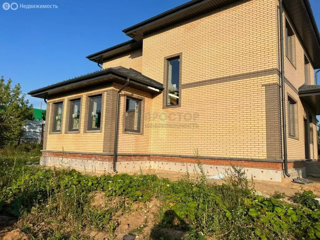 Дом в Ларёво, Зимёнковская улица, 47А (210 м) - Фото 1
