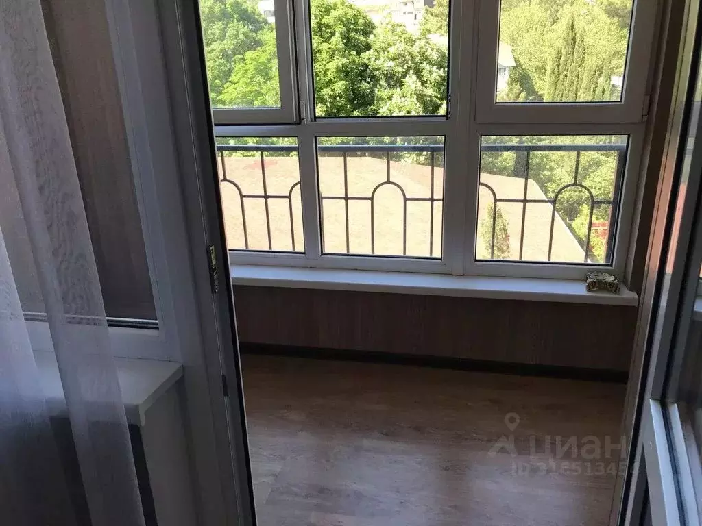 2-к кв. Краснодарский край, Геленджик Туристическая ул., 3к1 (50.0 м) - Фото 1