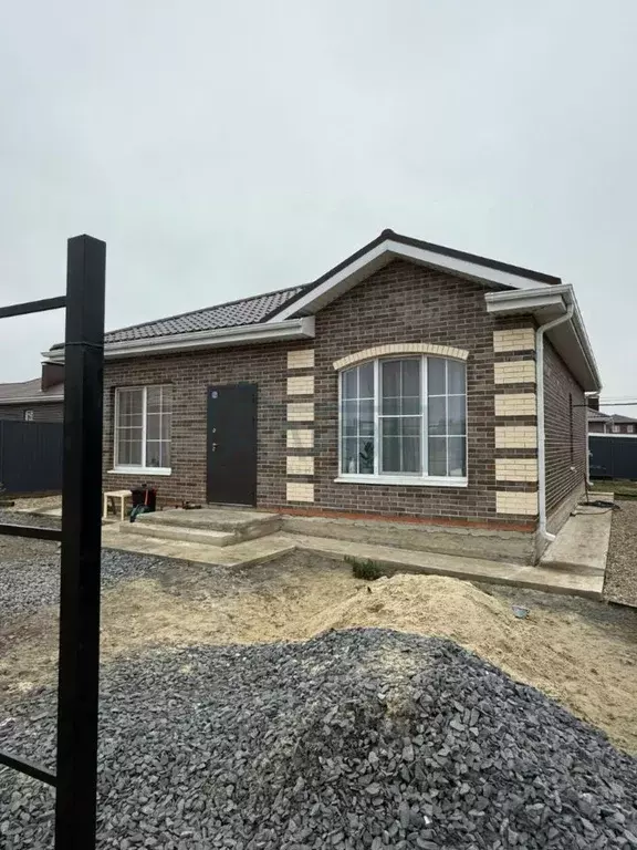 Дом в Ростовская область, Аксайский район, Большелогское с/пос, пос. ... - Фото 1