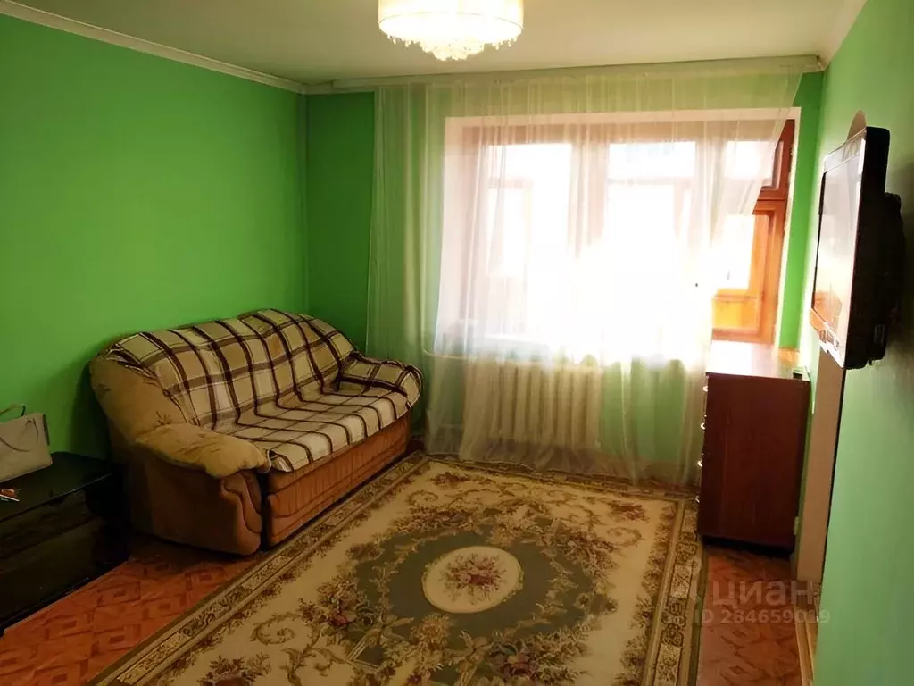 1-к кв. Тюменская область, Тюмень Профсоюзная ул., 17 (36.0 м) - Фото 0