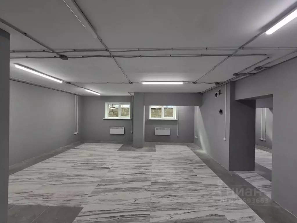 Помещение свободного назначения в Белгородская область, Белгород ул. ... - Фото 1