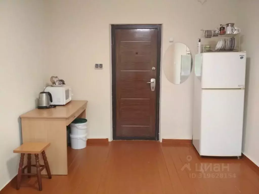 Комната Калининградская область, Калининград Красная ул., 136 (12.0 м) - Фото 1