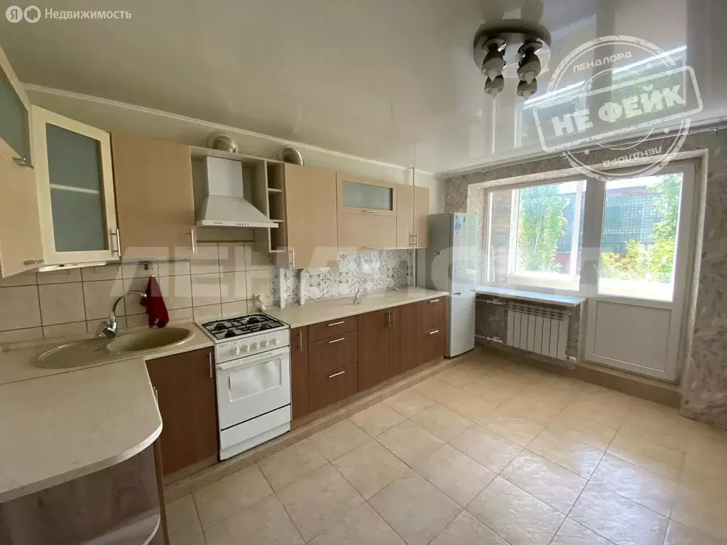 3-комнатная квартира: Новочеркасск, Комсомольский переулок, 25А (85.3 ... - Фото 1