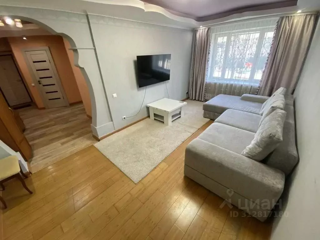 1-к кв. Забайкальский край, Чита Ленинградская ул., 98 (81.0 м) - Фото 1