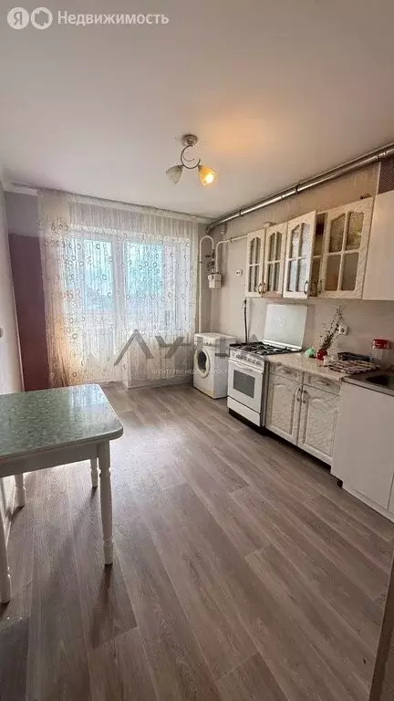 1-комнатная квартира: Елабуга, микрорайон Танайка, улица Сююмбике, 30 ... - Фото 2